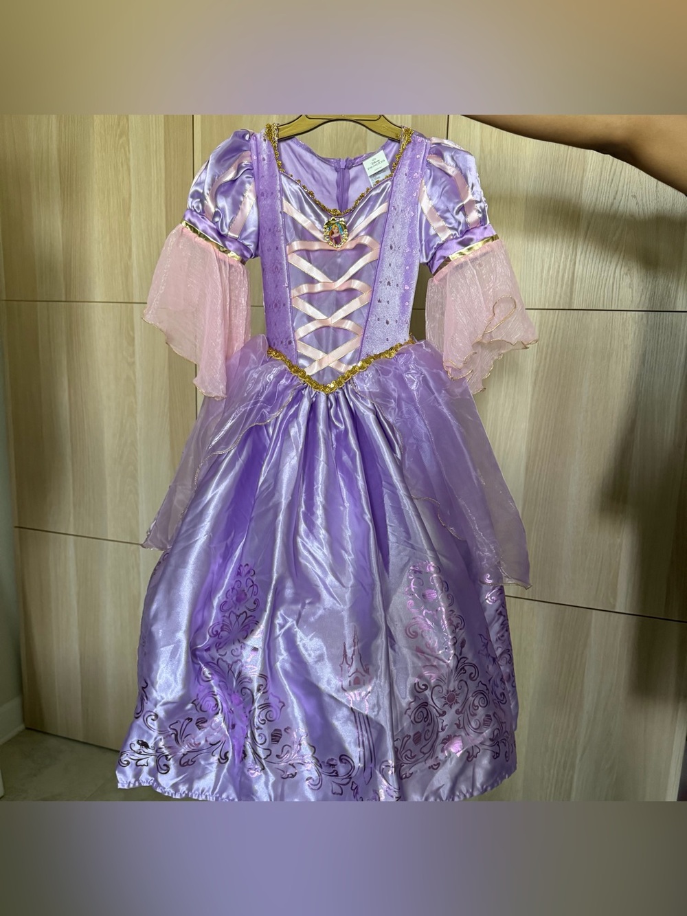 Disney Rapunzel Costume Size S (4-6X) Girls